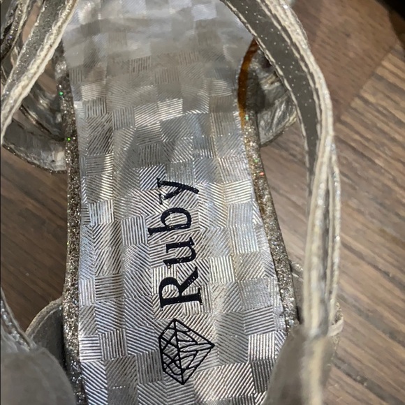 Dress up heels - Picture 5 of 7